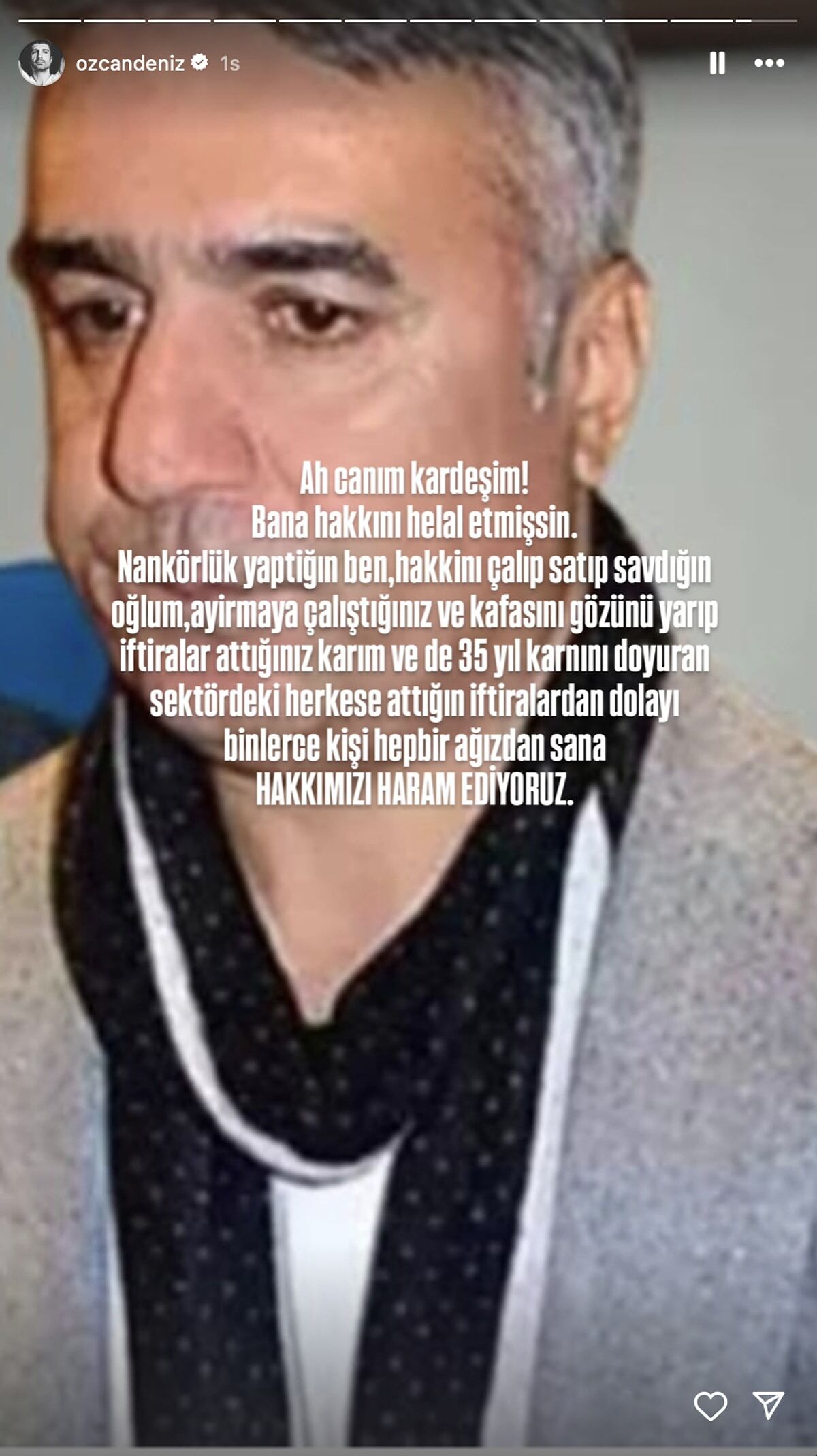 Özcan Deniz 1