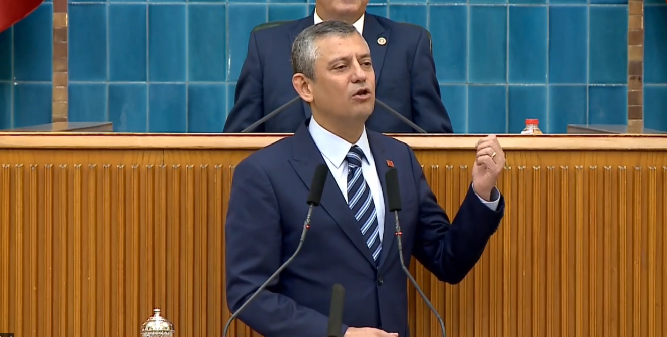 Özgür Özel Parti