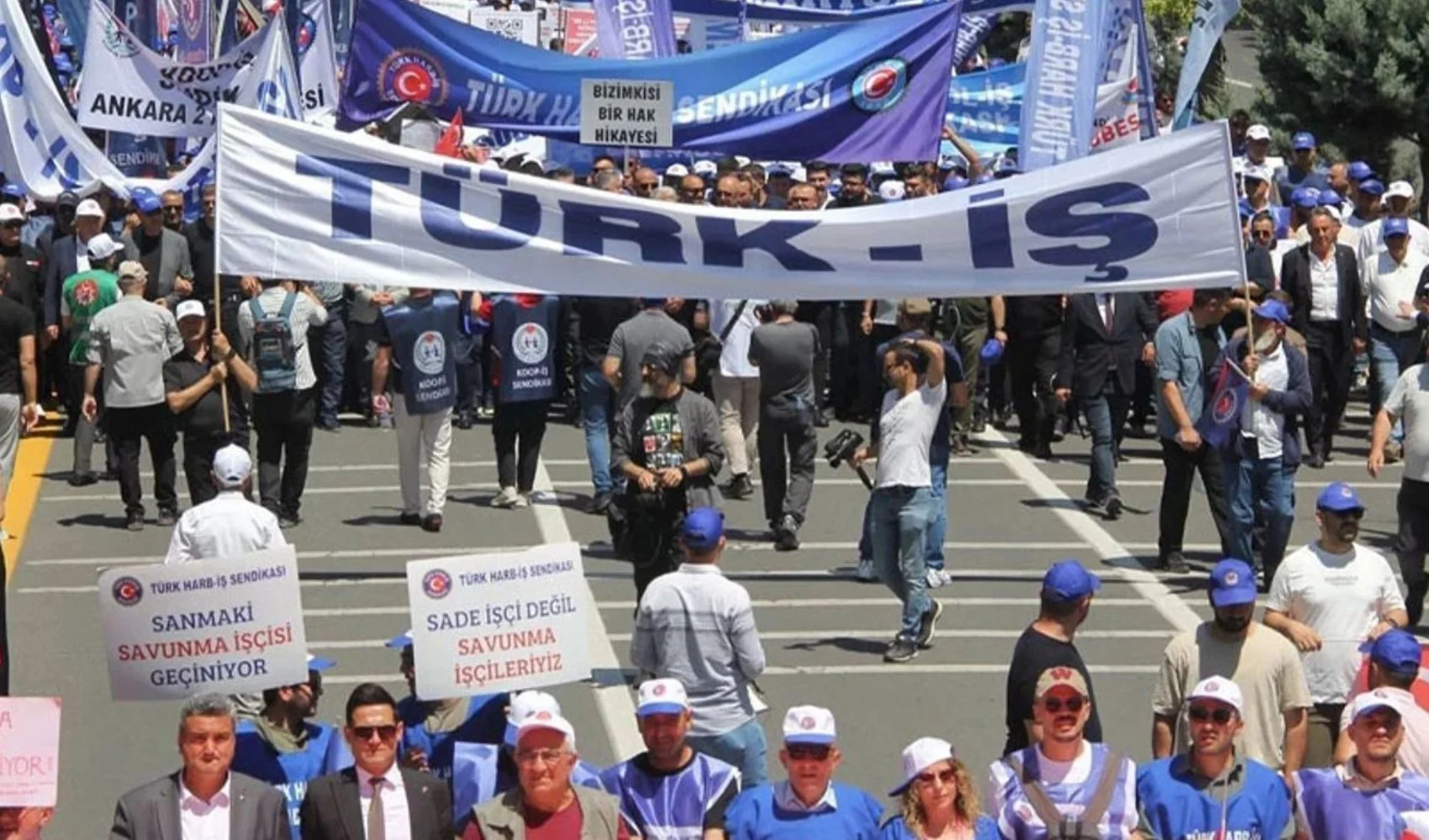 Türk İş’ten Grev Kararı