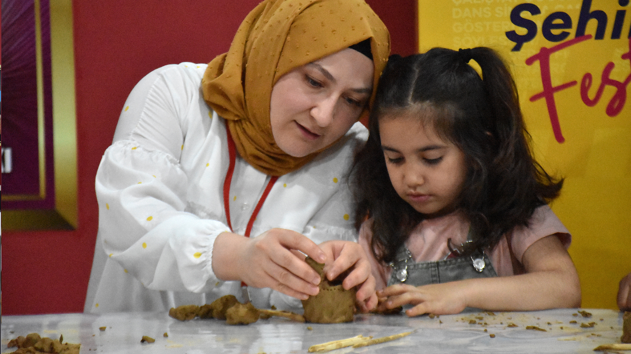 Van Kültür Yolu Festivali Çocukları Sanatla Buluşturdu 1