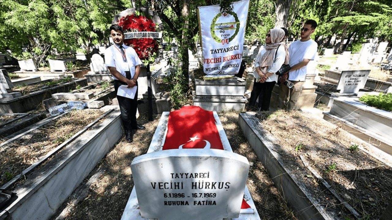 Vecihi Hürkuş 1