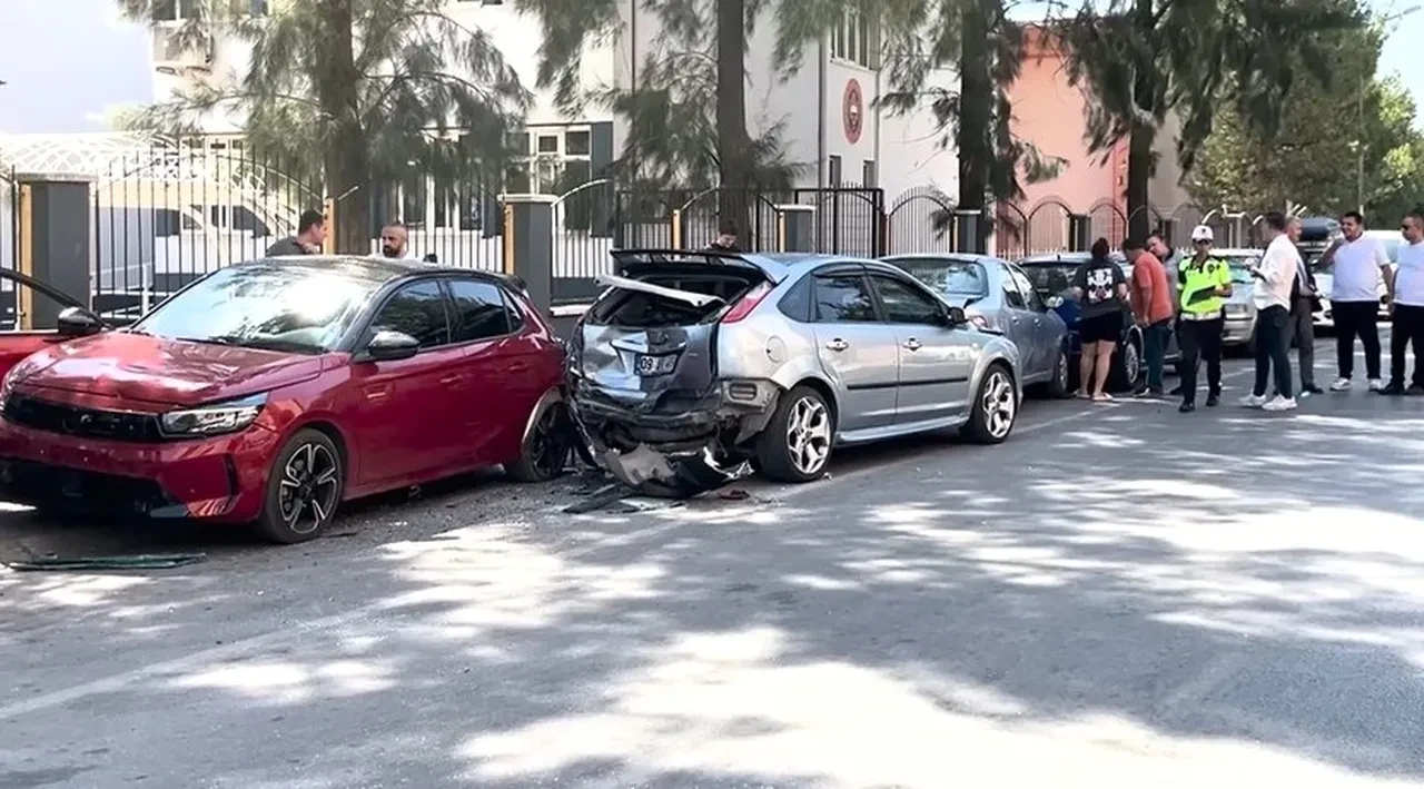 6 Araca Çarptı Kaza Sebebi Topuklu Ayakkabı2