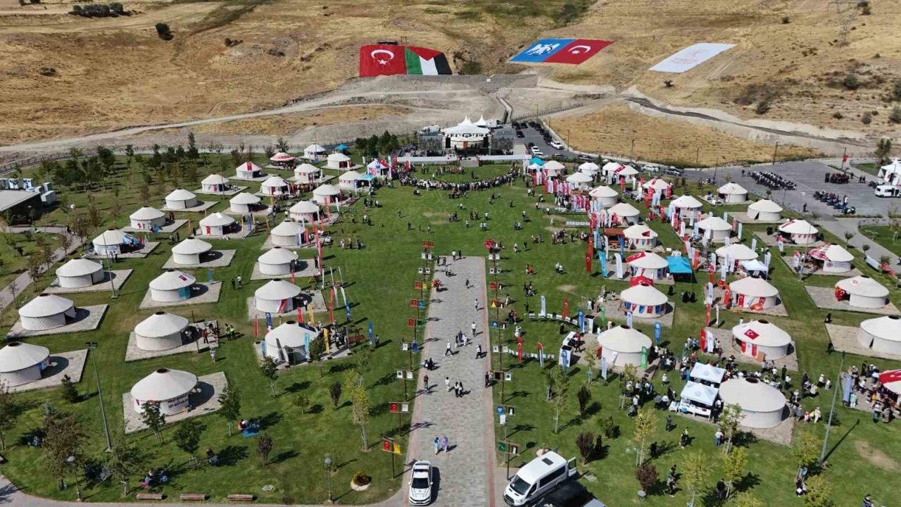 68A876Cfe816F Malazgirt Zaferinin 954Uncu Yil Donumu Kutlamalari Ahlatta Basladi