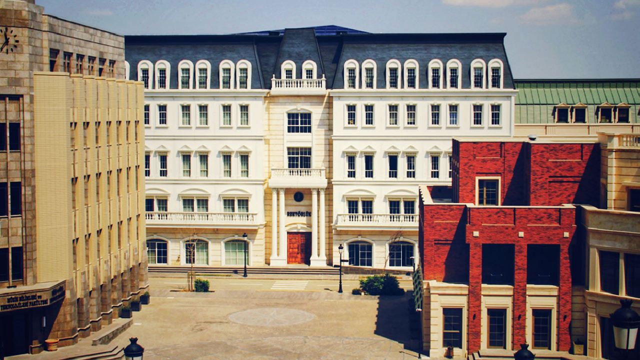 Ankara Müzik Ve Güzel Sanatlar Üniversitesi