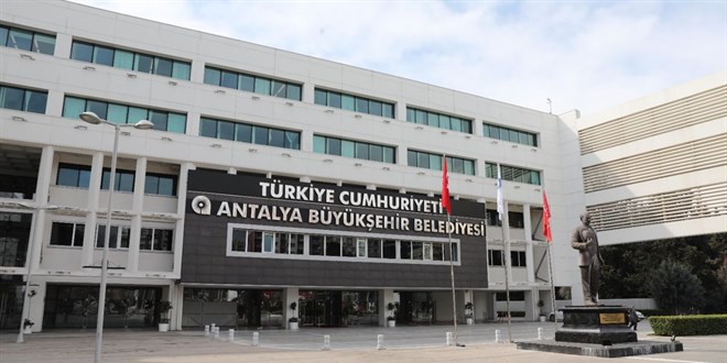 Antalya Belediyesi’ni Sarsan Rüşvet Operasyonu 8 Tutuklama