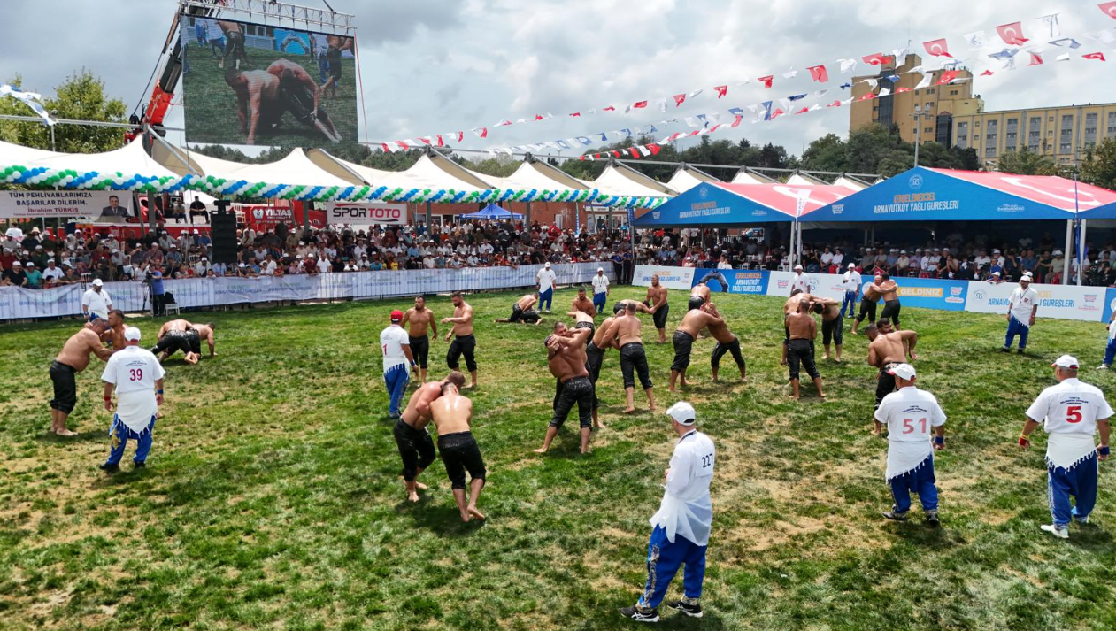 Arnavutköy Yağlı Güreşleri