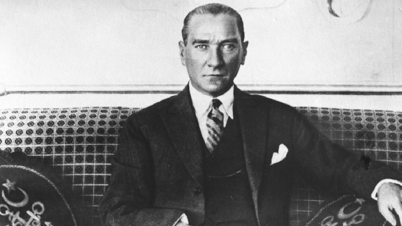 Atatürk 2025 (1)