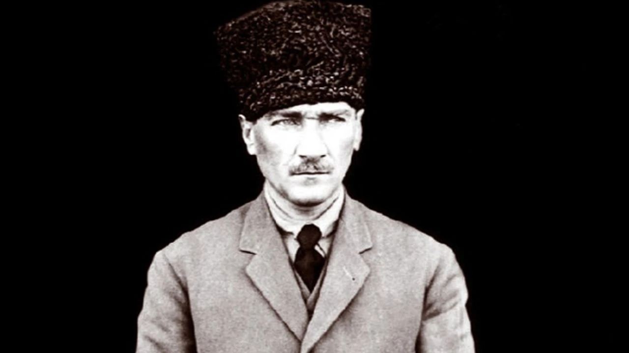 Atatürk 2025 (3)