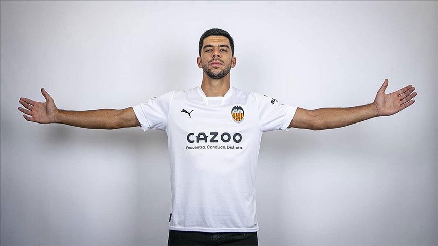 Cenk Özkacar Köln Valencia