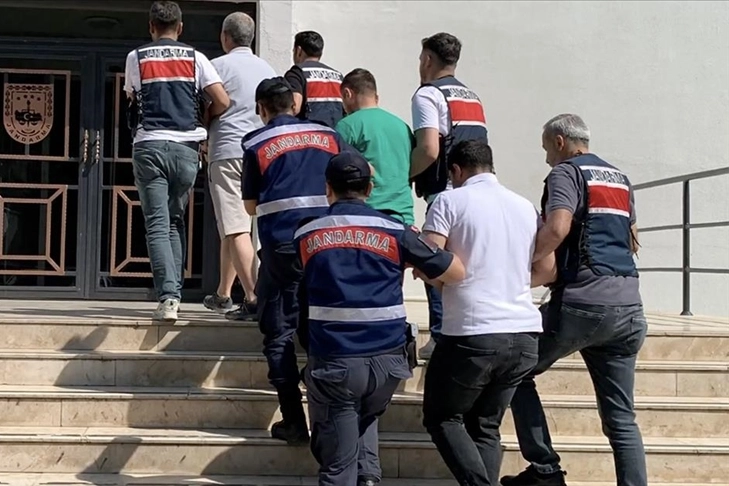 Deaş’a Geçit Yok 26 Şüpheli Kıskıvrak Yakalandı3