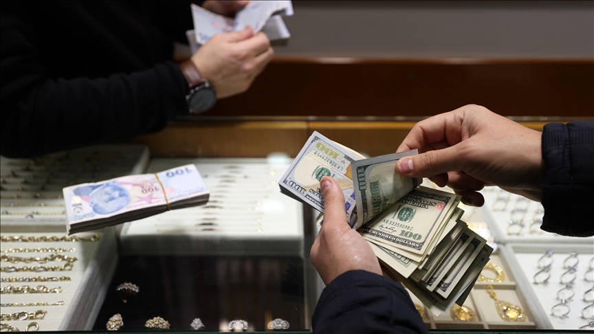 Dövizde Yükseliş Sürüyor Dolar Kuru Haftaya Nasıl Başladı1