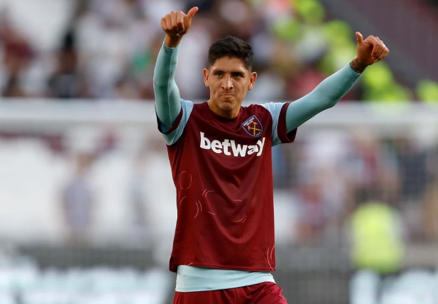 Edson Alvarez Fenerbahce