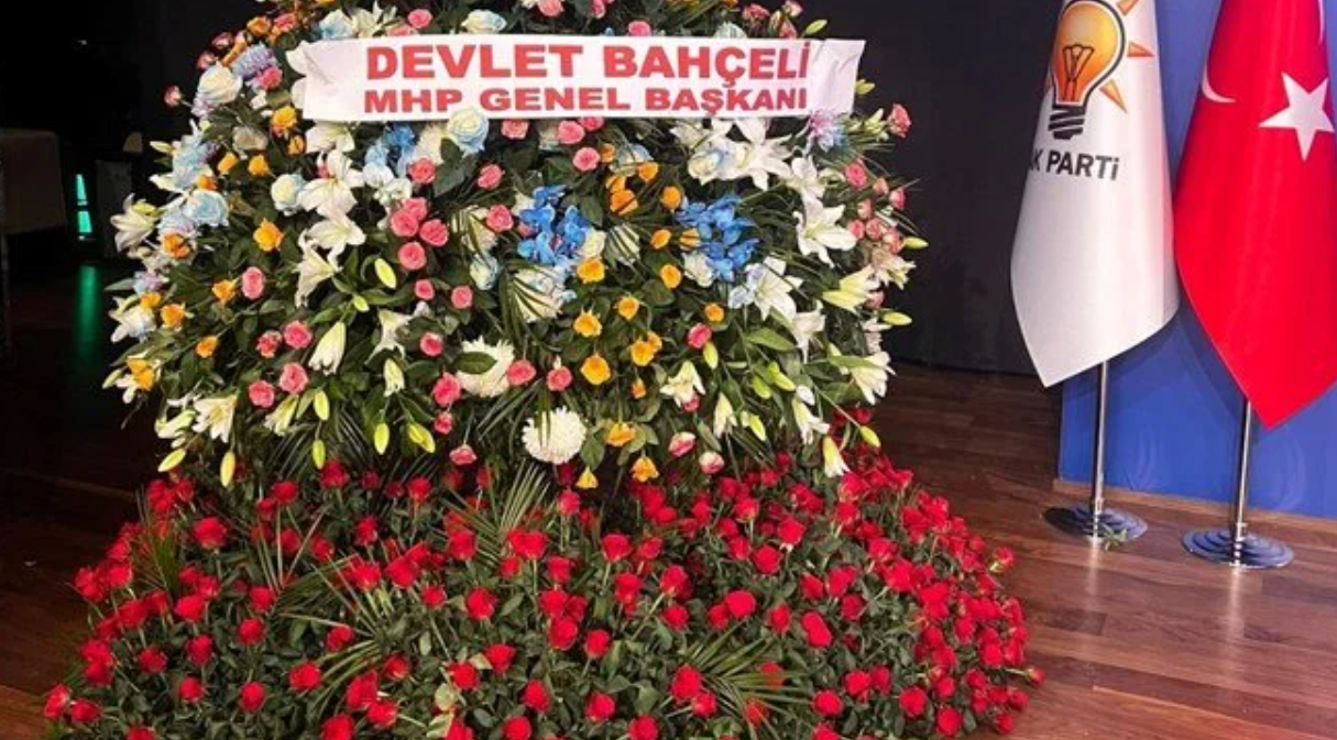 bahçeli çiçek