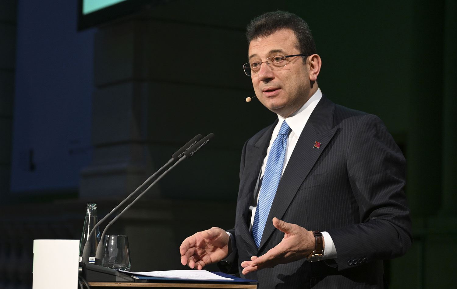 Ekrem İmamoğlu’ndan Öğrencilere Yurt Müjdesi!