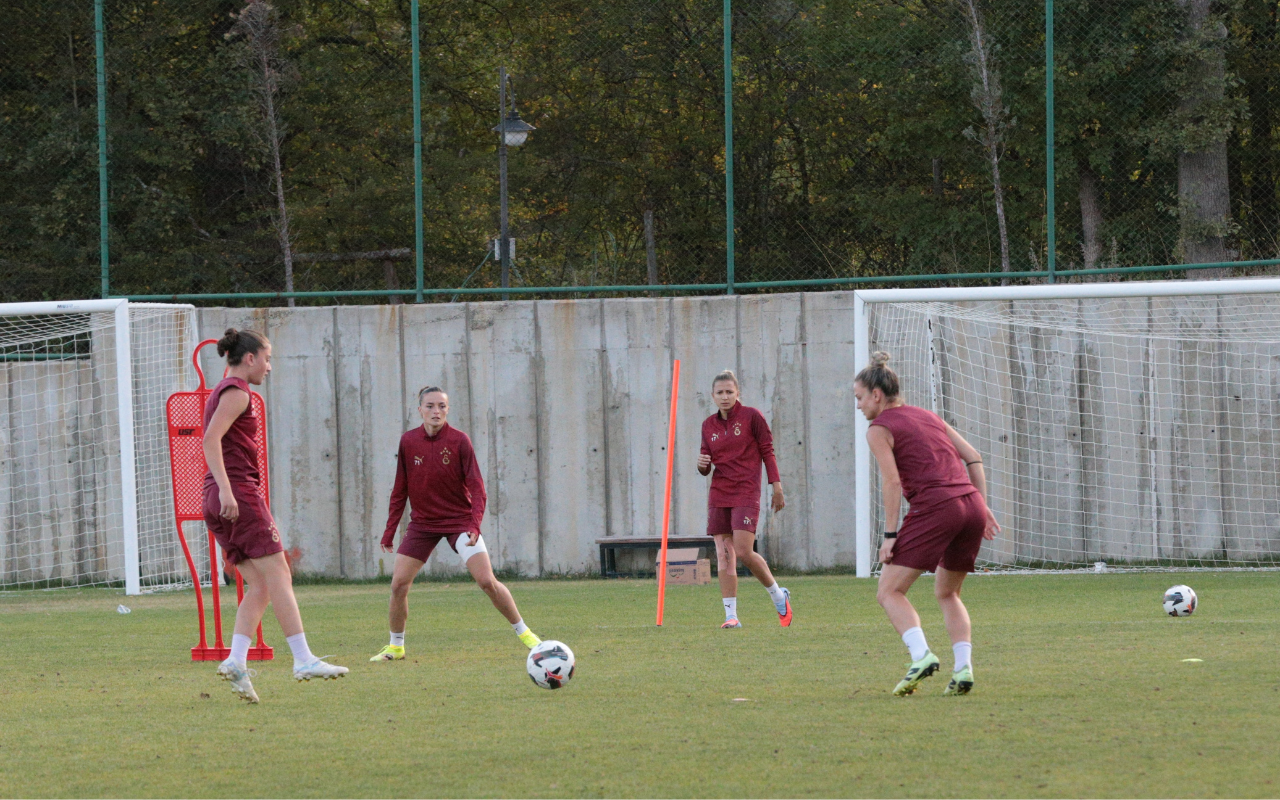 Galatasaray Kadın Futbol Takımı3