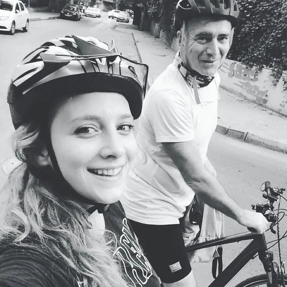 Hayal Köseoğlu Ve Babası