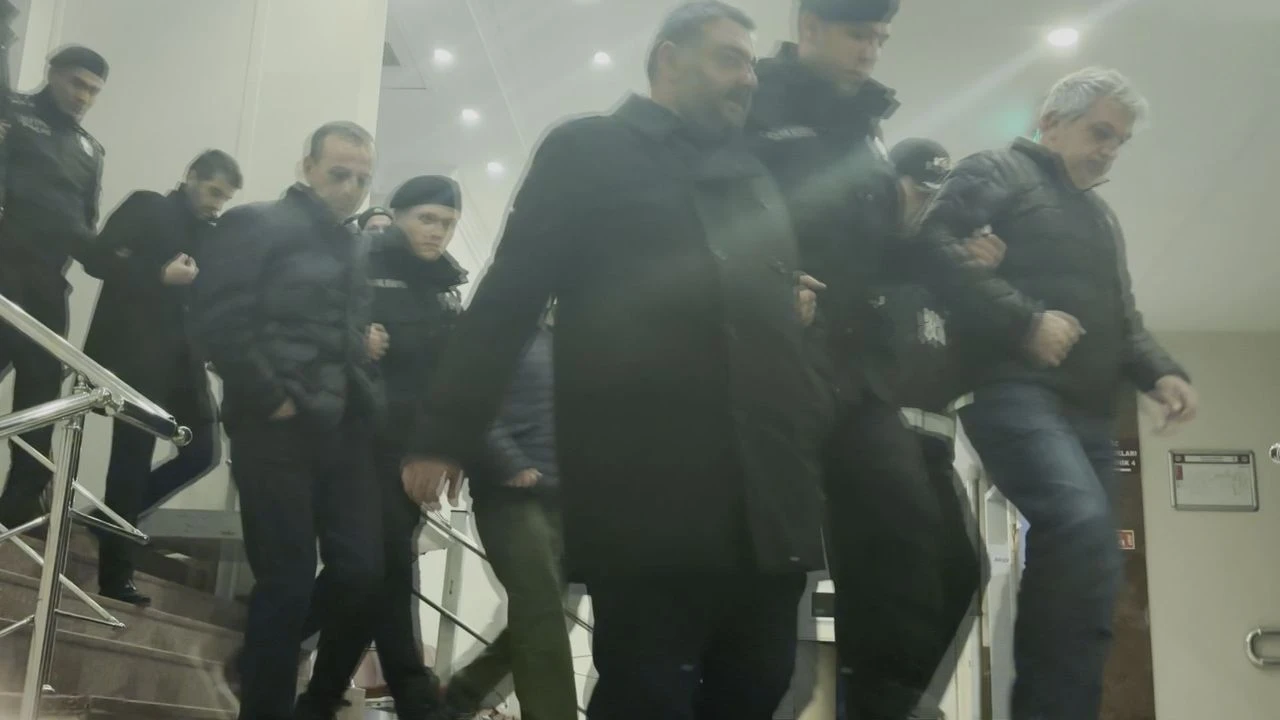 İbb Soruşturmasında Yeni Gelişme 44 Şüpheli Sağlık Kontrolünde3