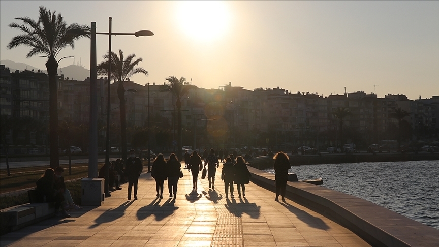 İzmir, Ankara, İstanbul Kavrulacak! Doğu Karadeniz'de Yağış Alarmı1