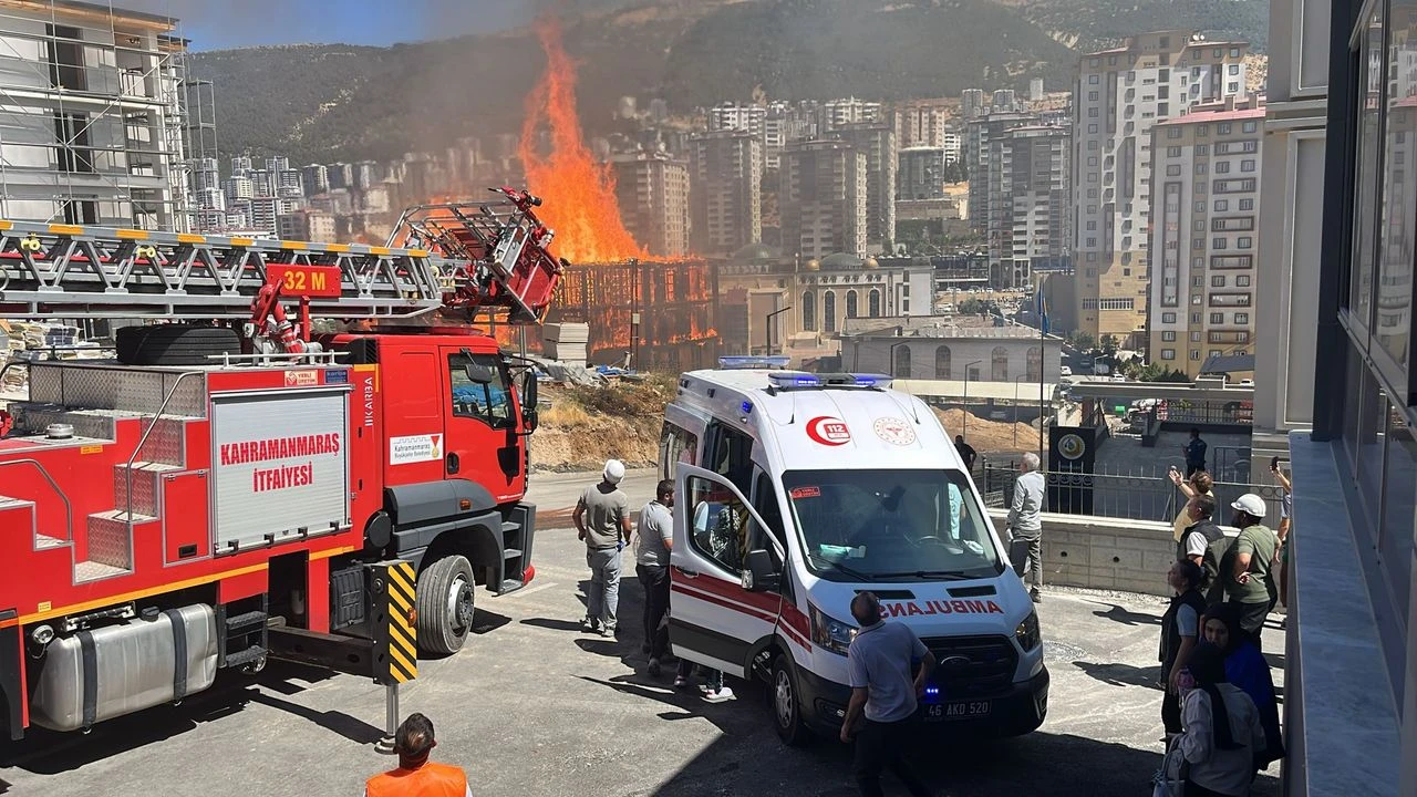 Kahramanmaraş’ta Lojman Yangını! Son Durum Ne