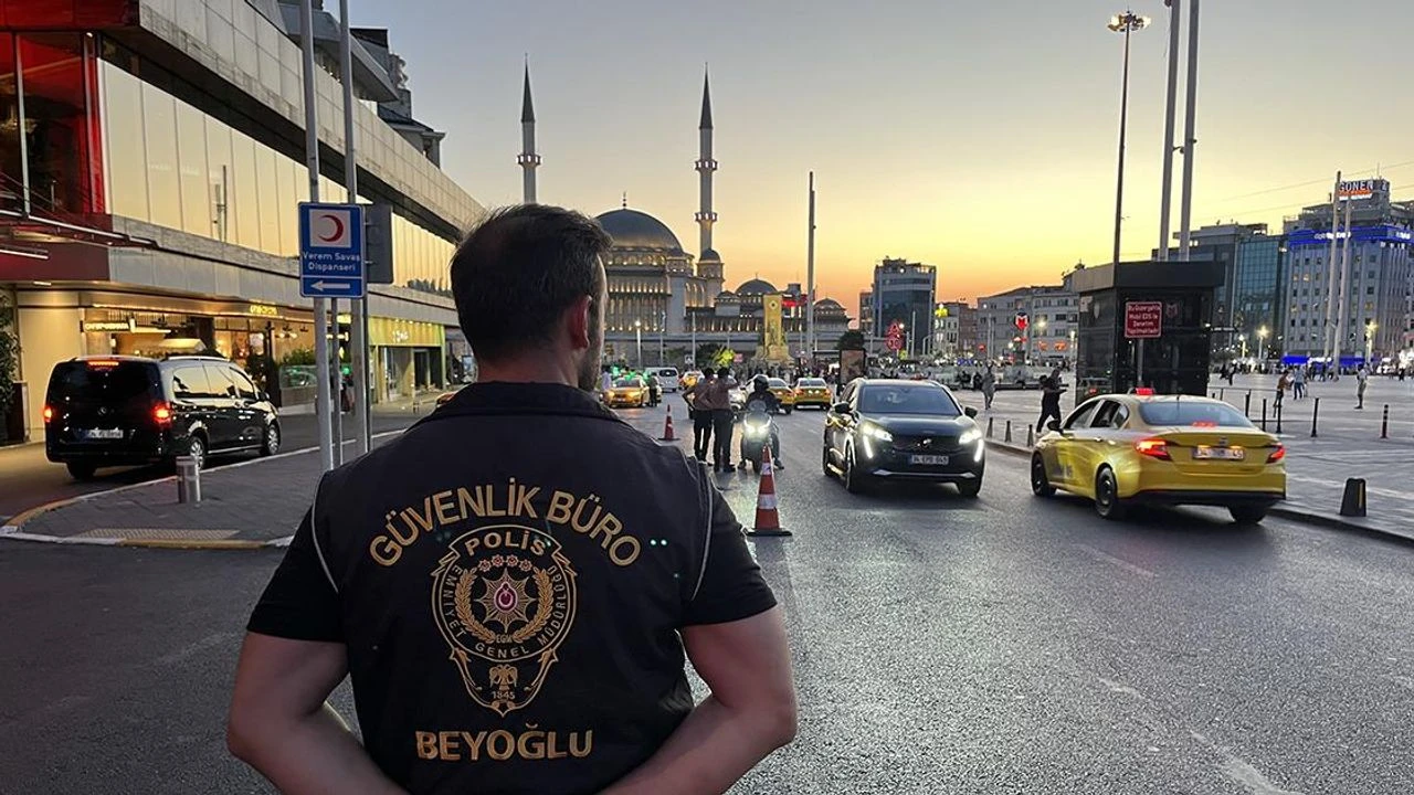 Megakentte Huzur Operasyonu 1 Milyon Tl Ceza, 830 Gözaltı1