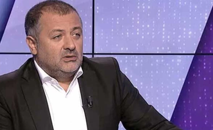 Demirkol, “Bu açıklamadan sonra ligler oynanamaz. Artık hiçbir maçın sonucu güvenilir değil. 571 hakemin 300’ünden fazlası bahis oynuyorsa, herkes zan altında kalır. Önce temizlik yapılmalı, sonra lig devam etmeli” ifadelerini kullandı.
Programda konuk olarak yer alan Övünç Özlem ve Arda Müldür de, açıklamanın Türk futbolu için bir dönüm noktası olabileceğini vurguladı.