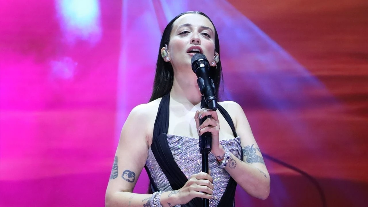 Melike Şahin Kimdir, Nerelidir Yaşı, Boyu, Burcu Ne Eşi, Ailesi Ve Hayatıyla Ilgili Tüm Detaylar1