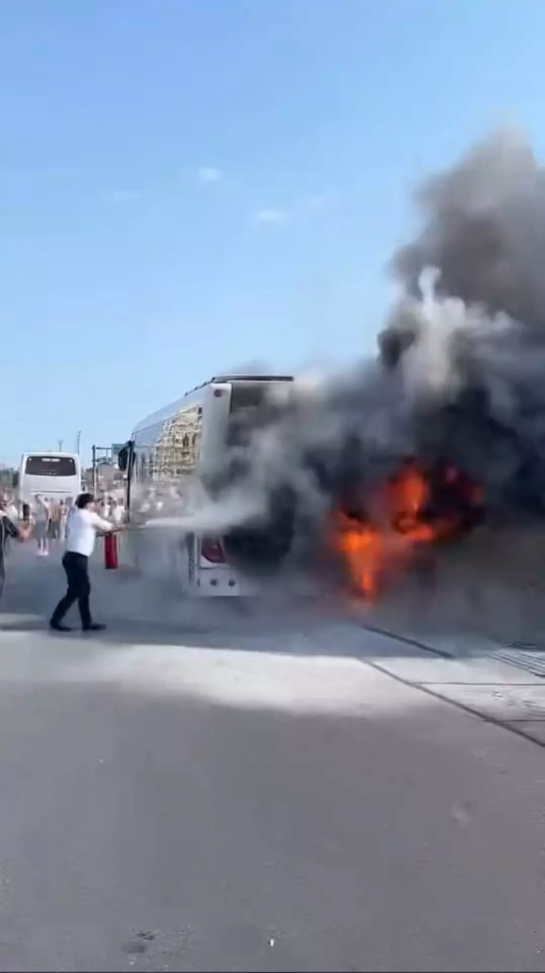 Sultangazi’de Yangın Paniği