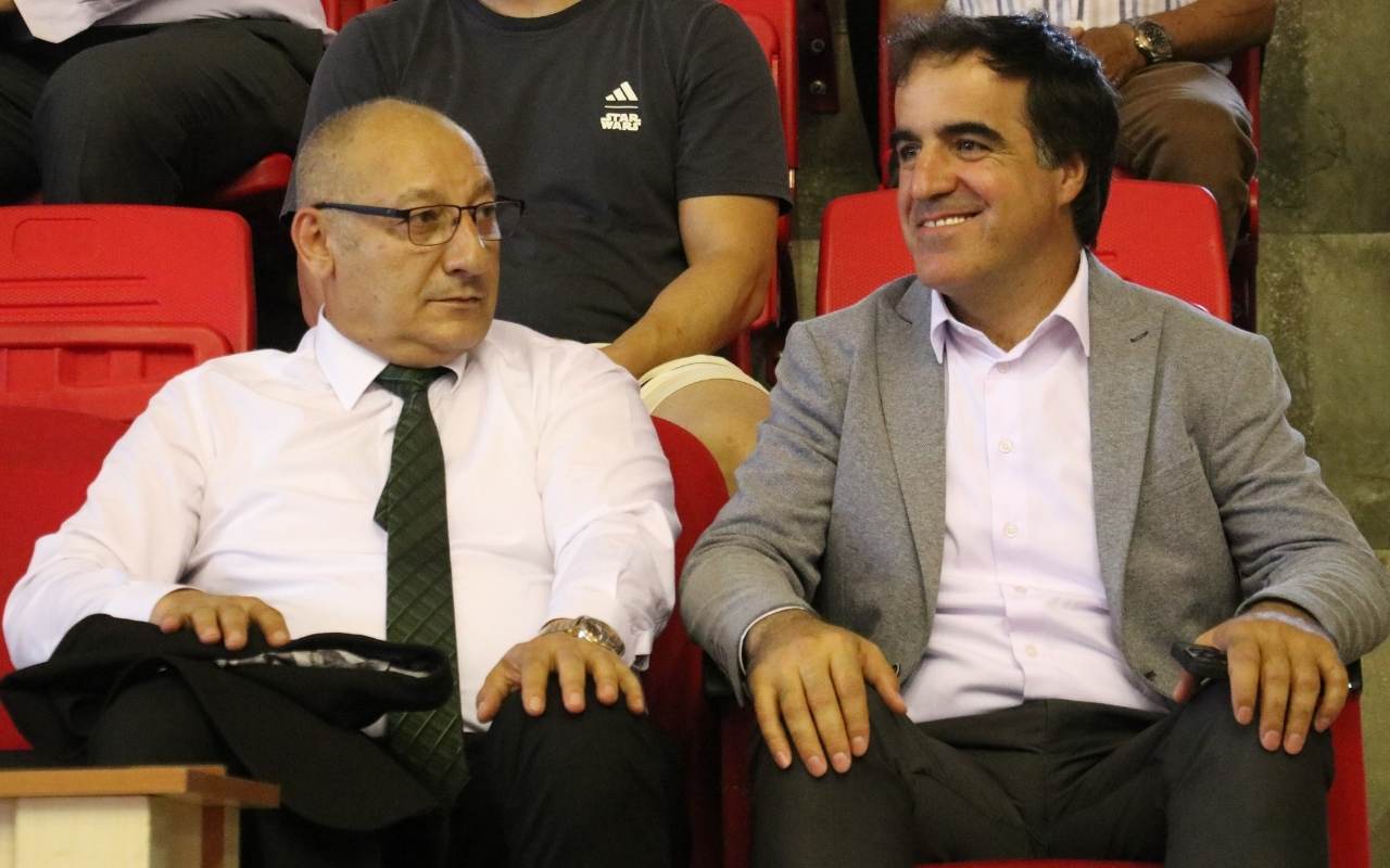 Turkiye Halter Federasyonu Talat Unlu