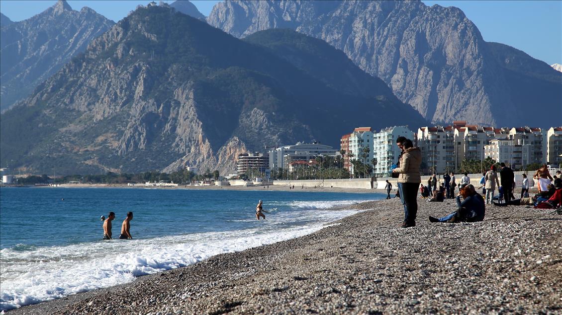 Uçaklar Ardı Ardına Indi Antalya’da Turizm Trafiği Tavan Yaptı2