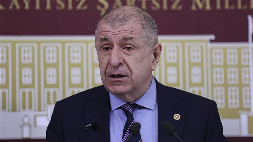 Ümi̇t Özdağ-8