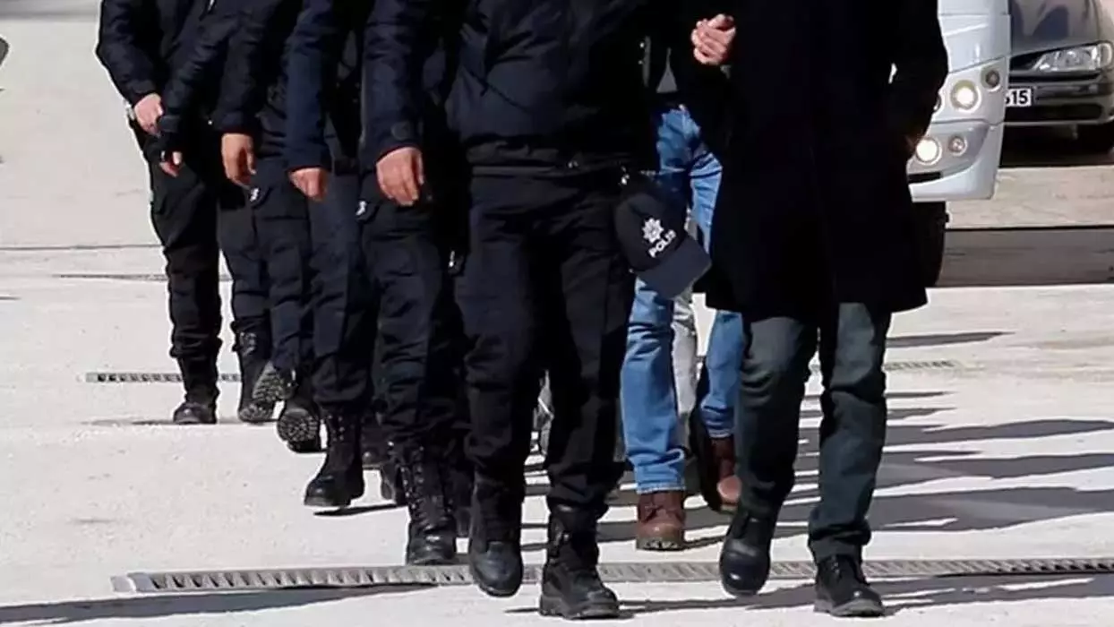Van’da Terör Operasyonu 15 Zanlı Yakalandı