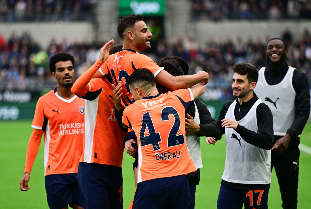 Viking Basaksehir 4