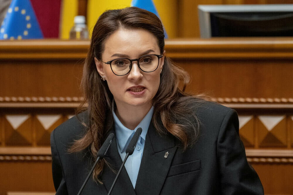 Zelenskiy “Rusya’ya Baskı Yapılmalı” Yulia Sviridenk