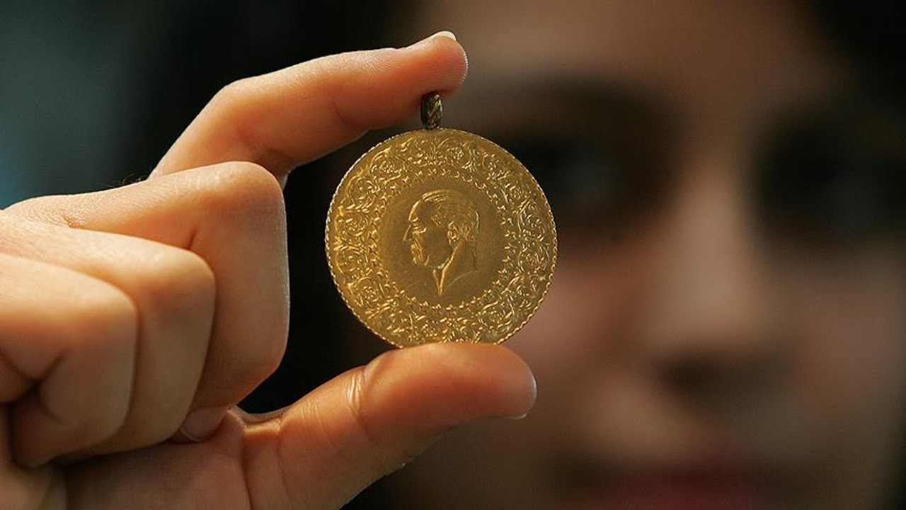 Bir Ilk Cumhuriyet Altını Asgari Ücreti Geçti1