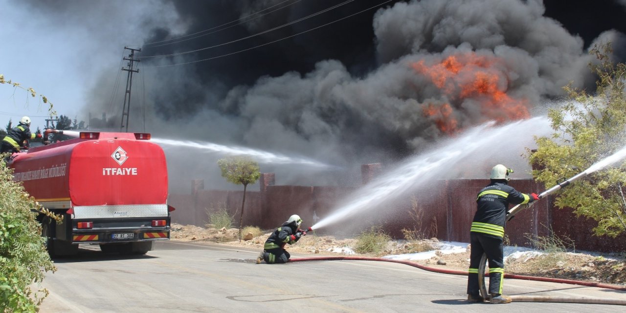 İtfaiye Eri Anlattı “Ormanlarımızı Korumak Için Günlerce Uykusuz Kalıyoruz”1