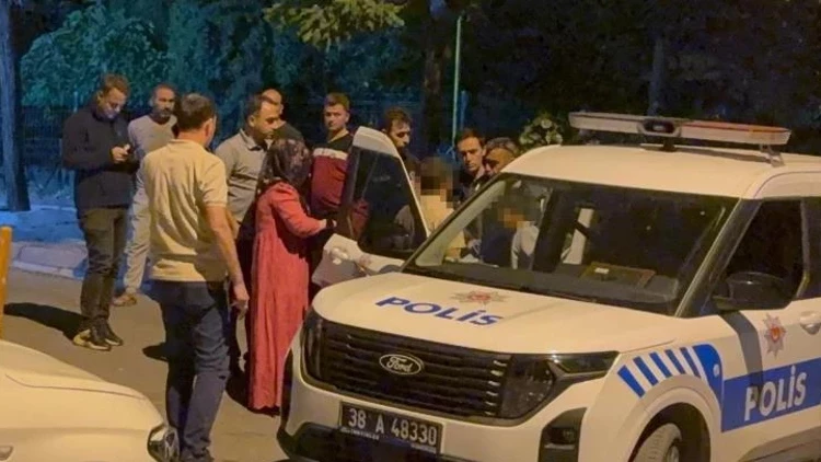 Kayseri’de Şoke Eden Olay 12 Yaşındaki Çocuk, Üvey Babasını Kalbinden Bıçakladı