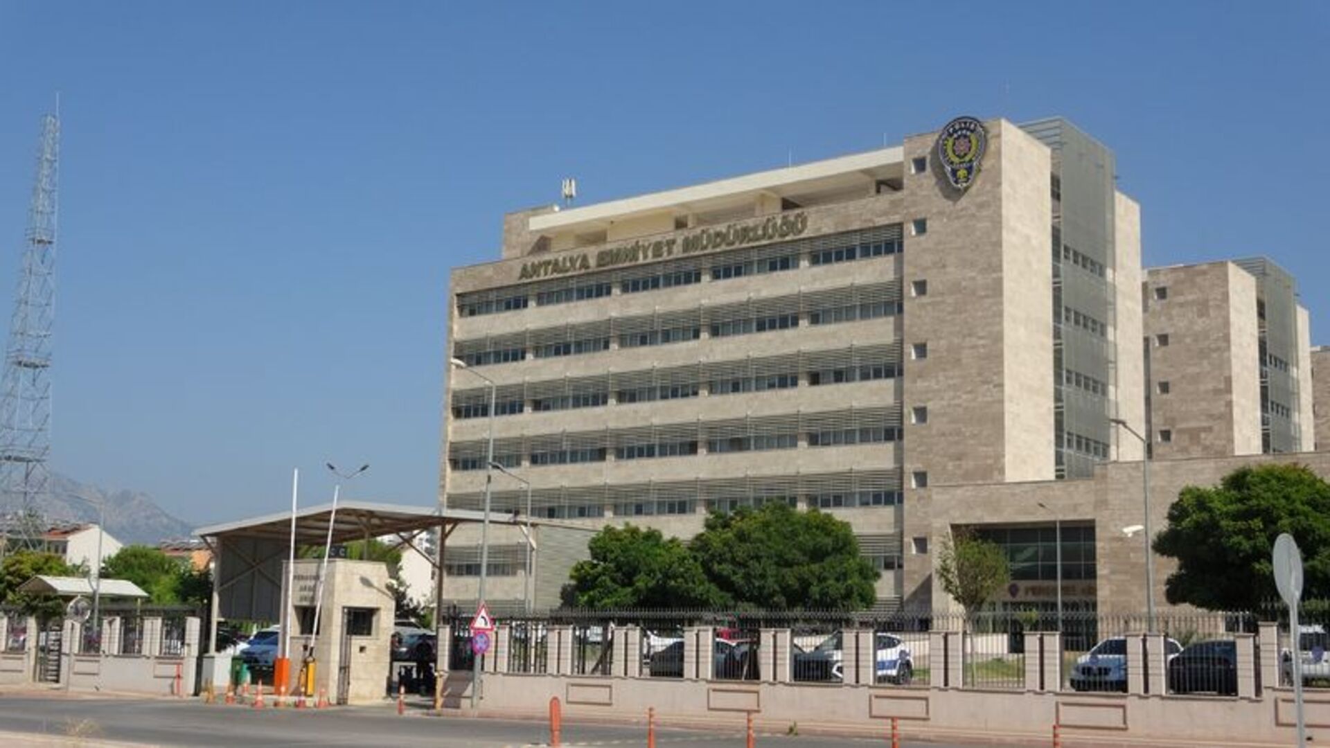 Milyonluk Rüşvet Iddiasında Kritik Dönemeç Tahliyeler Gerçekleşti1