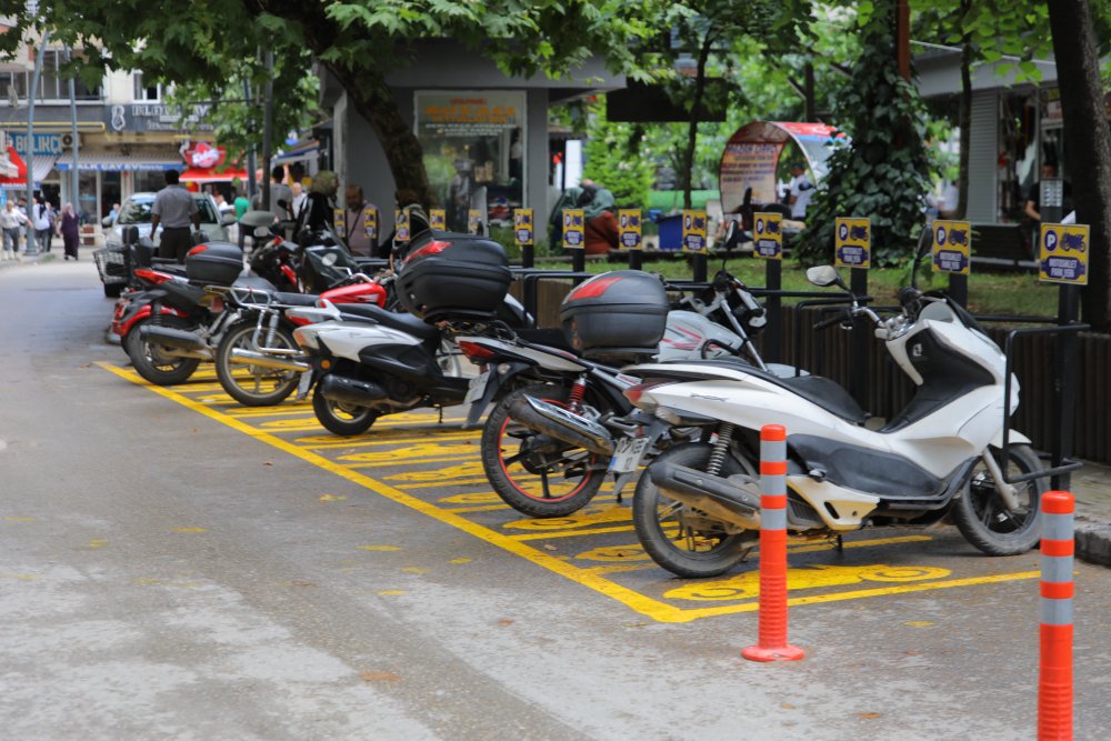 Motosiklet Sahipleri Dikkat! İstanbul’da Park Kuralları Değişti1