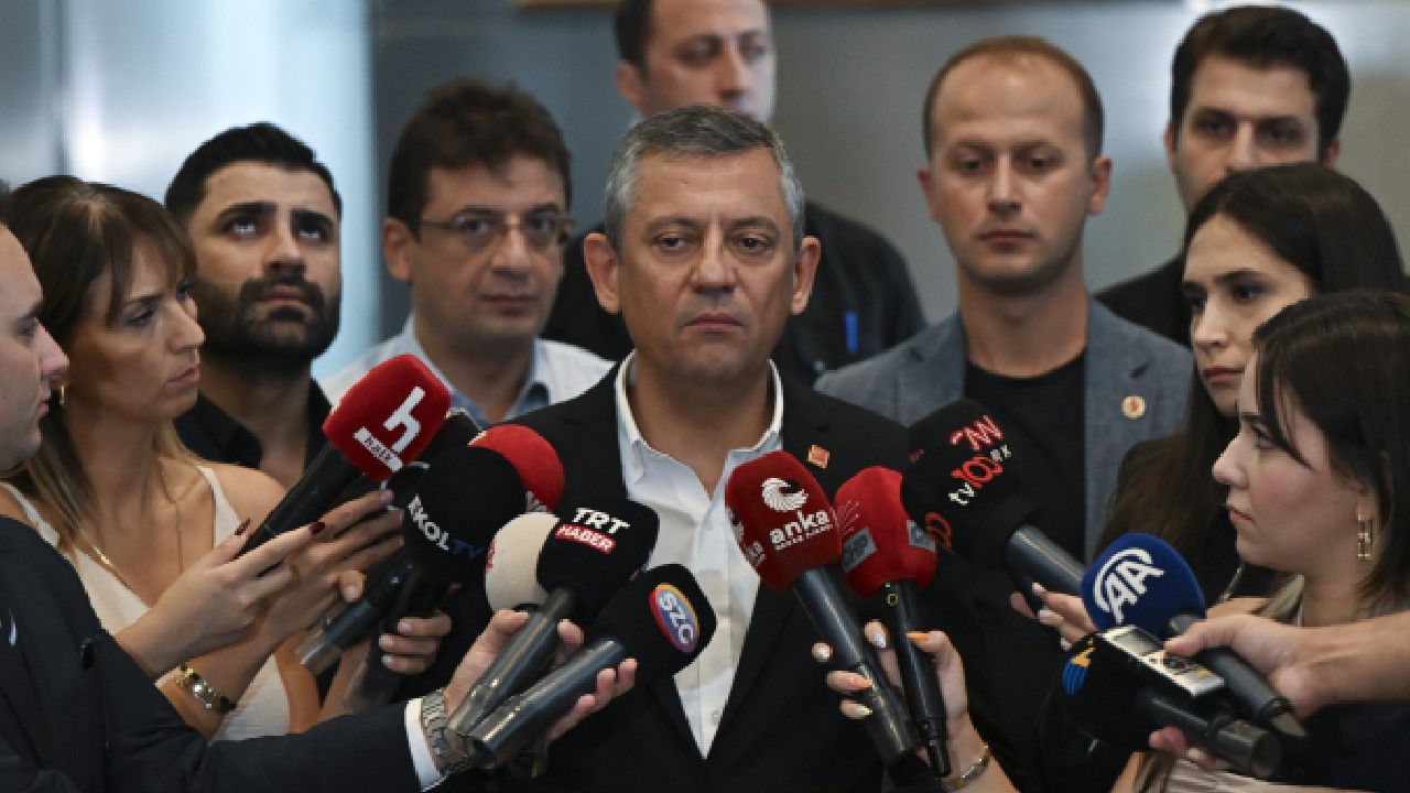Özgür Özel Kayyum