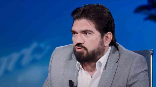 Rasim Ozan Türk Mü