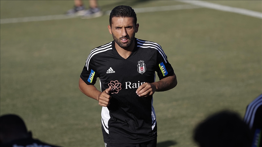 Umut Meraş Ki̇m