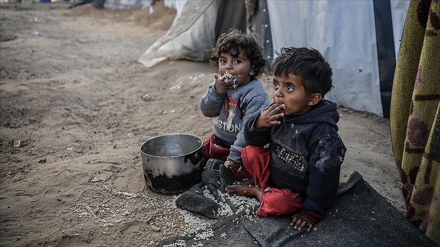 Unicef Orta Doğu İletişim Müdürü Tess Ingram, Gazze’deki Çocukların Yaşadığı Acıların İsrail’in Saldırıları Sonucu Olduğunu Belirterek, Uluslararası Topluma Yardım Çağrısı Yaptı.
