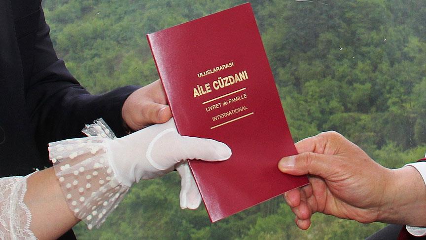 Ak Parti’den Evlilik Seferberliği Bekar Gençlerle Tek Tek Görüşülecek!1