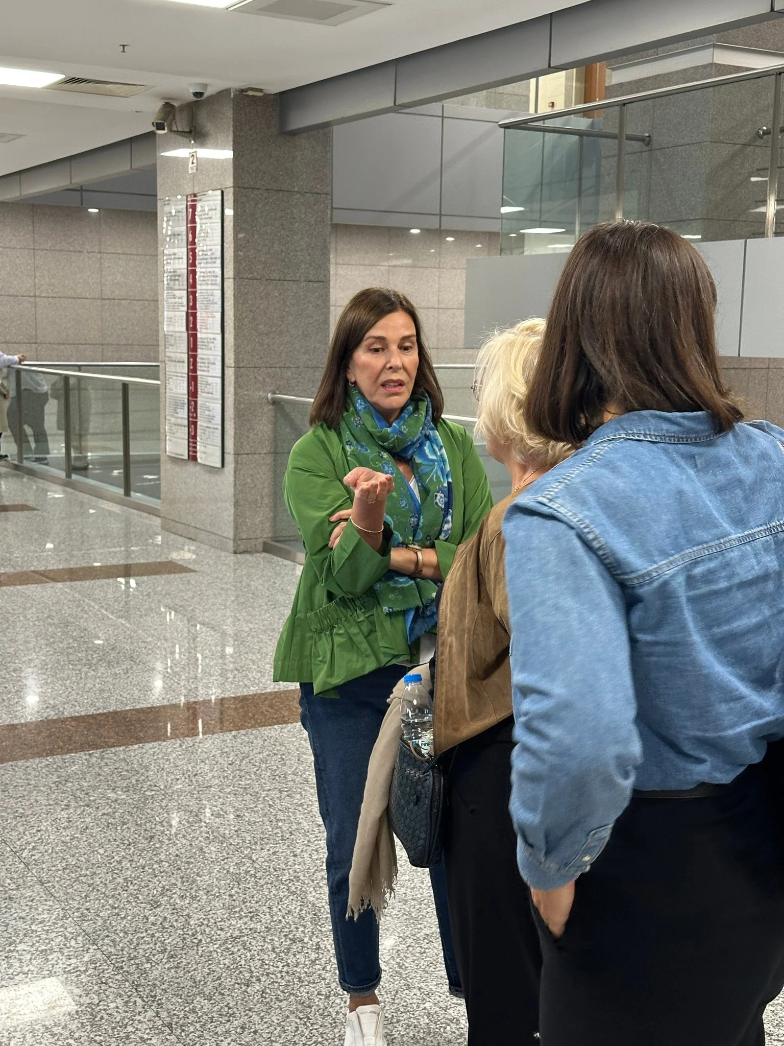 Ayşe Barım-2