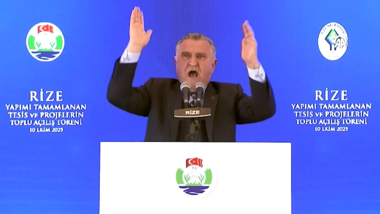 Bakan Bak’ın Erdoğan’a Yaptığı Övgü Konuşması Olay Yarattı 3