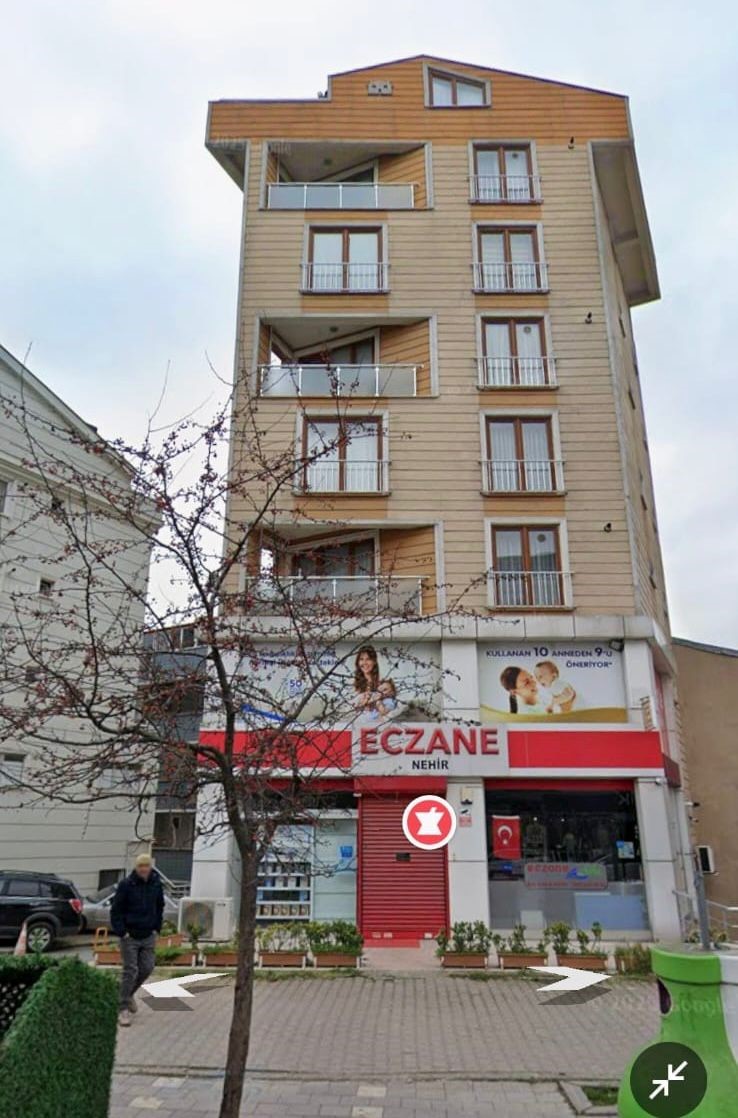 Çöken Binanın Eski Fotoğrafları