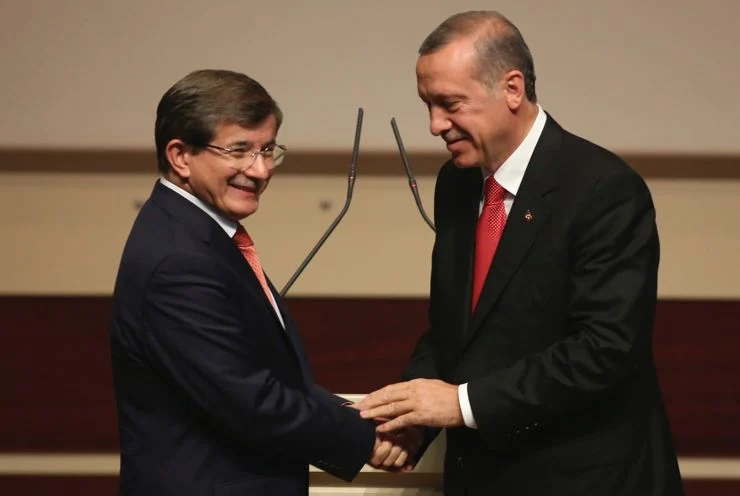 Davutoğlu’ndan Erdoğan’a Göz Kırpan Açıklama Teklif Gelirse Tereddüt Etmeme