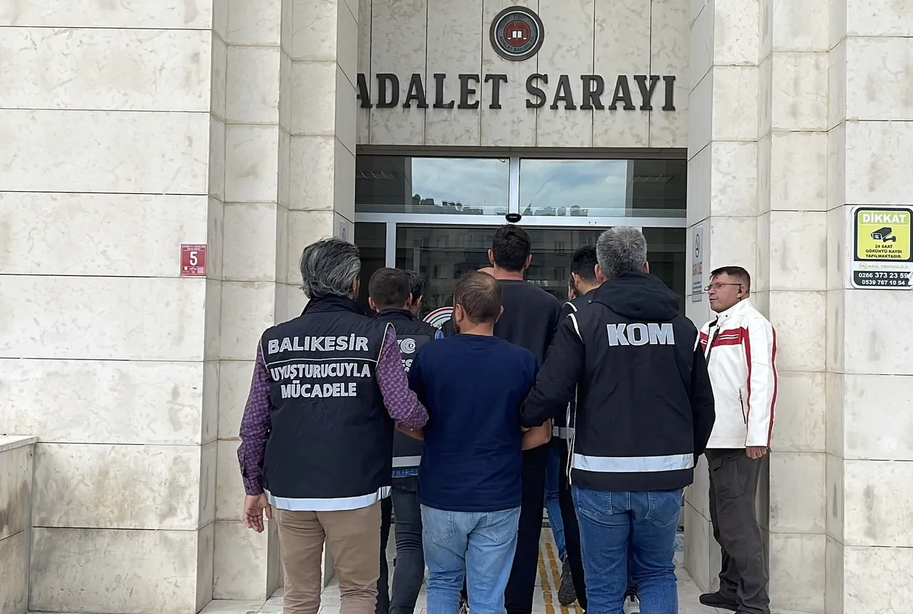 Edremit Cinayetinin Perde Arkası Aydınlanıyor! Caninin Patronları Tutuklandı1