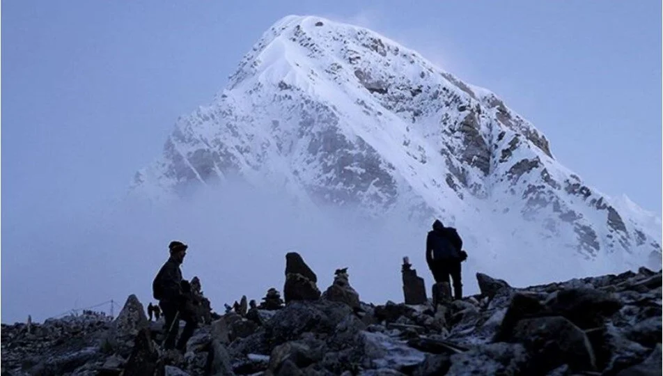 Everest Kar Fırtınası Bin Dağcı Mahsur Kaldı, Günler Sonra Iletişim Kuruldu1