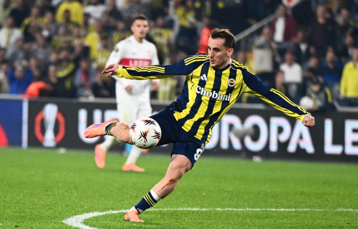 Fenerbahçe Stuttgart Avrupa Ligi Kerem Aktürkoğlu 3